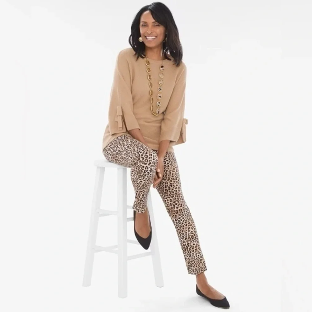 NWT Chico’s So Slimming Juliet Leopard-Print Ankle Pants 00 2